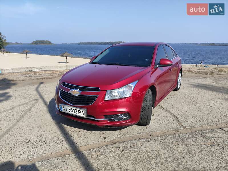 Седан Chevrolet Cruze 2014 в Києві