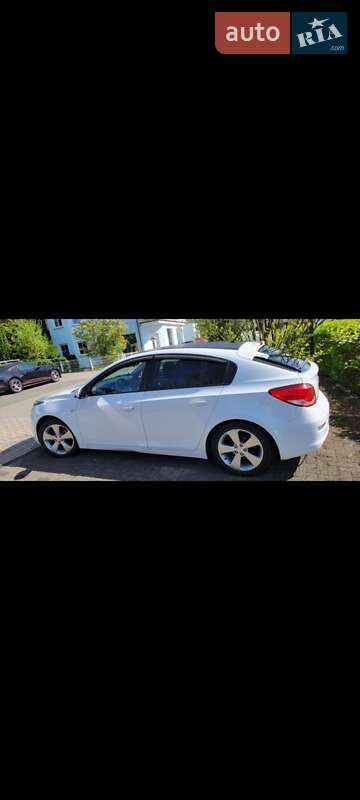 Хетчбек Chevrolet Cruze 2011 в Запоріжжі
