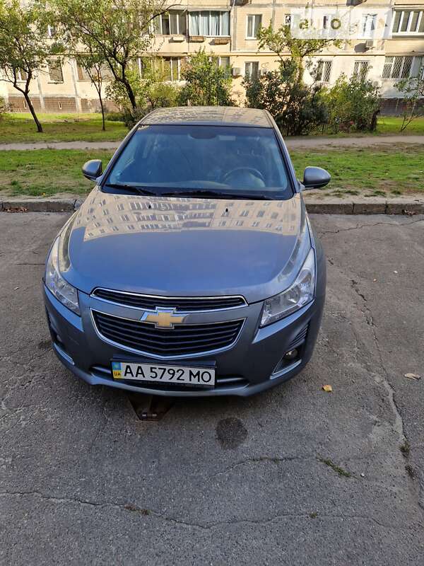 Хетчбек Chevrolet Cruze 2013 в Києві