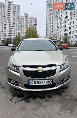 Седан Chevrolet Cruze 2014 в Києві