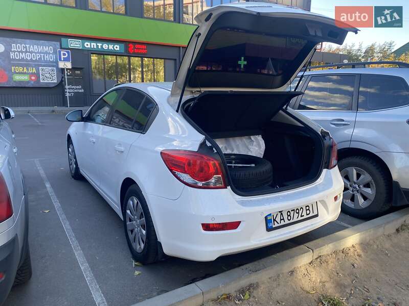 Хетчбек Chevrolet Cruze 2012 в Києві