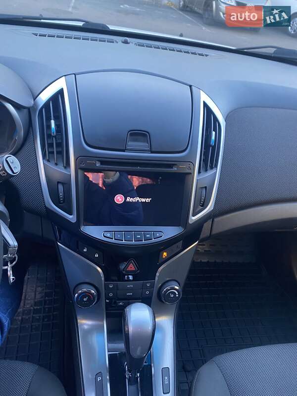 Хетчбек Chevrolet Cruze 2012 в Києві