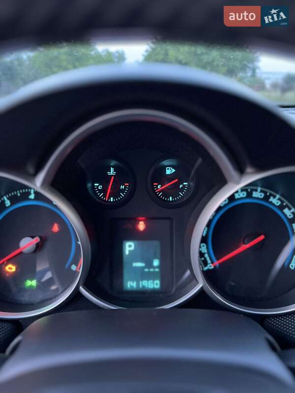 Седан Chevrolet Cruze 2011 в Мукачевому