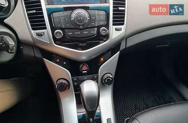 Седан Chevrolet Cruze 2010 в Запорожье