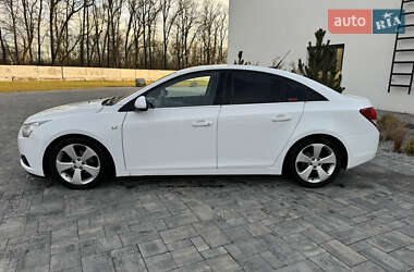 Седан Chevrolet Cruze 2010 в Луцьку