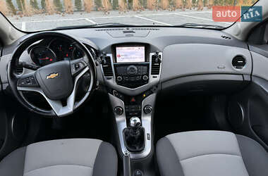 Седан Chevrolet Cruze 2010 в Луцьку