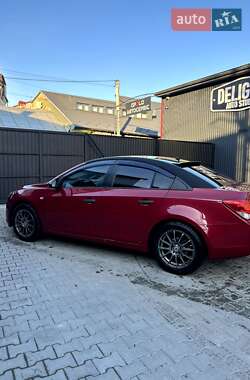 Седан Chevrolet Cruze 2009 в Чернівцях