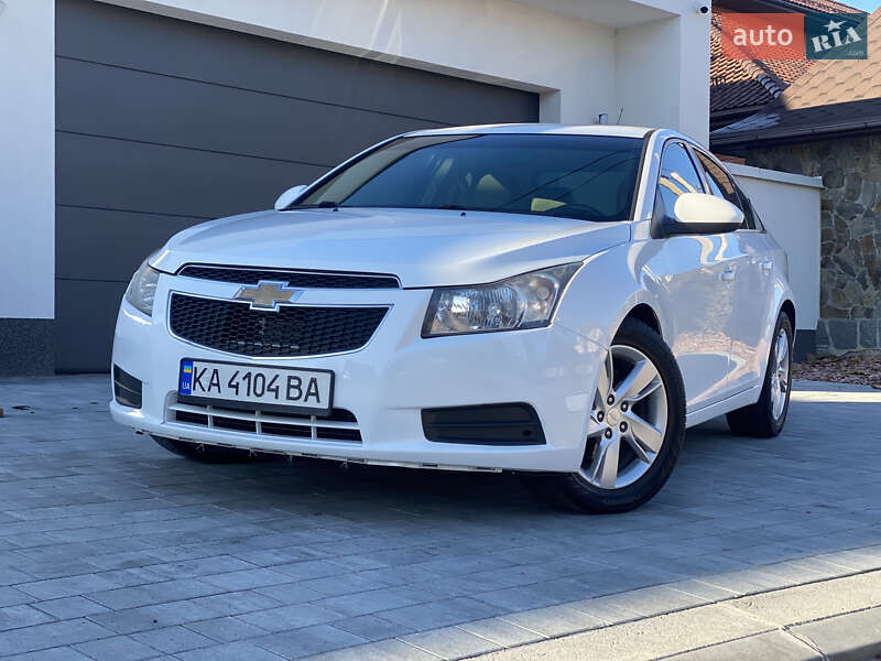 Седан Chevrolet Cruze 2013 в Києві