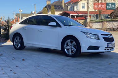 Седан Chevrolet Cruze 2013 в Києві