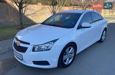 Седан Chevrolet Cruze 2013 в Києві