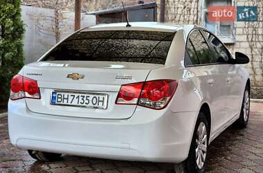 Седан Chevrolet Cruze 2011 в Запоріжжі