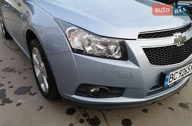 Седан Chevrolet Cruze 2010 в 