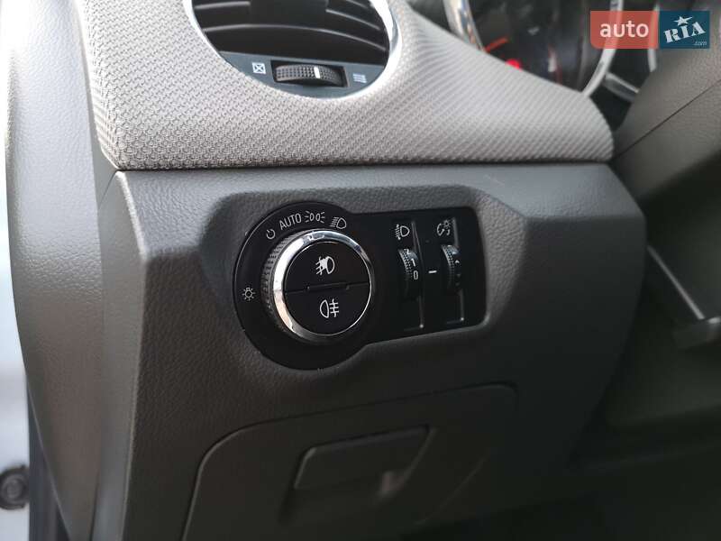 Седан Chevrolet Cruze 2010 в Калуше