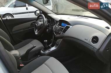 Седан Chevrolet Cruze 2010 в 