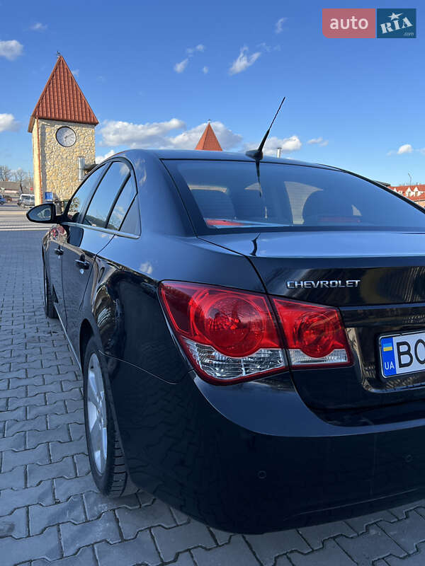 Седан Chevrolet Cruze 2010 в Бережанах