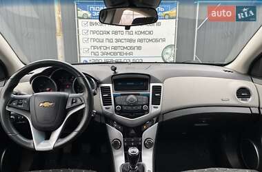 Седан Chevrolet Cruze 2011 в Тернополе