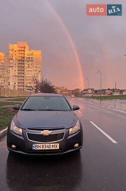 Седан Chevrolet Cruze 2014 в Хмельницькому