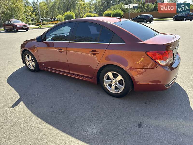Седан Chevrolet Cruze 2011 в Чернигове фото 6 Седан Chevrolet Cruze 2011 в Чернигове