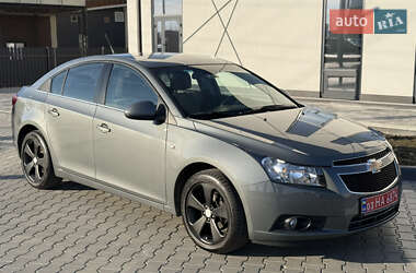 Седан Chevrolet Cruze 2012 в Луцке