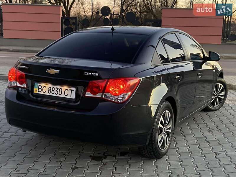 Седан Chevrolet Cruze 2012 в Старом Самборе