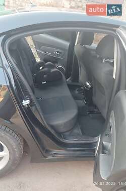 Седан Chevrolet Cruze 2011 в 
