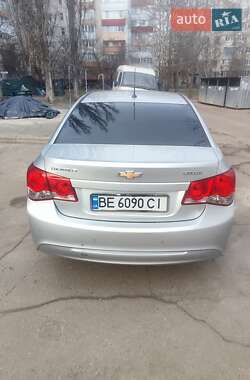 Седан Chevrolet Cruze 2014 в Миколаєві