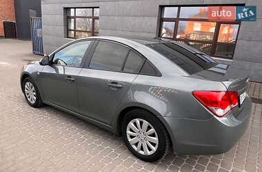 Седан Chevrolet Cruze 2010 в Хмельницком