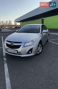 Хэтчбек Chevrolet Cruze 2014 в Киеве