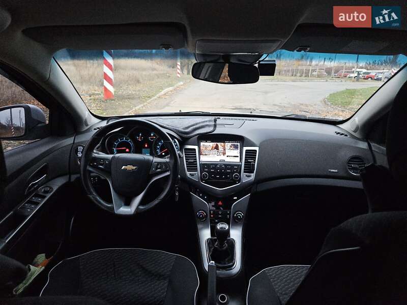 Седан Chevrolet Cruze 2012 в Харькове