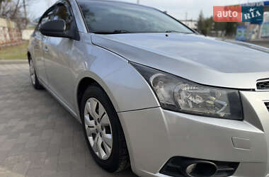 Седан Chevrolet Cruze 2014 в Лубнах