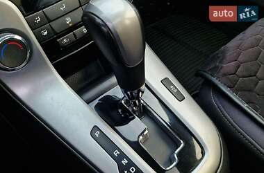 Седан Chevrolet Cruze 2013 в 