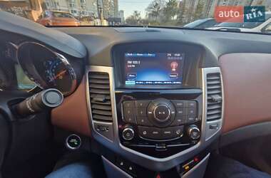 Седан Chevrolet Cruze 2014 в 