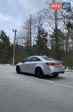 Седан Chevrolet Cruze 2010 в 