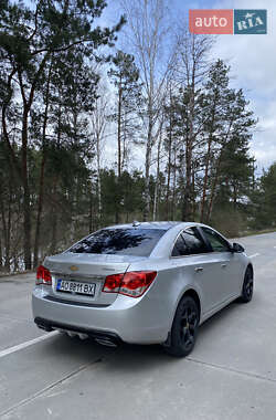Седан Chevrolet Cruze 2010 в 