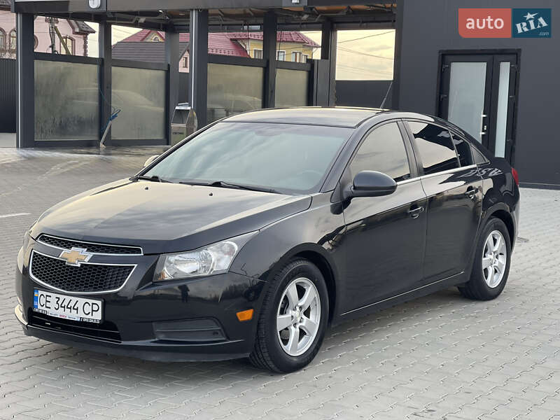 Седан Chevrolet Cruze 2014 в Черновцах