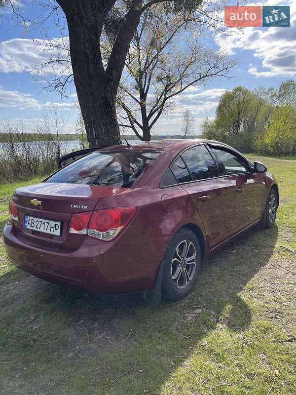 Седан Chevrolet Cruze 2012 в Житомирі