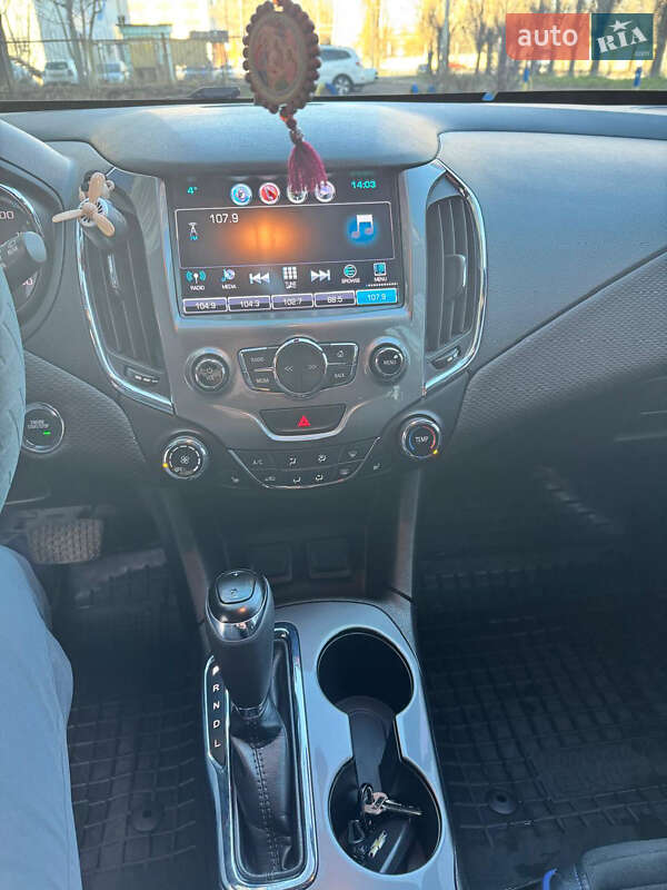 Хетчбек Chevrolet Cruze 2018 в Одесі