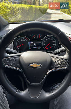 Хэтчбек Chevrolet Cruze 2017 в 