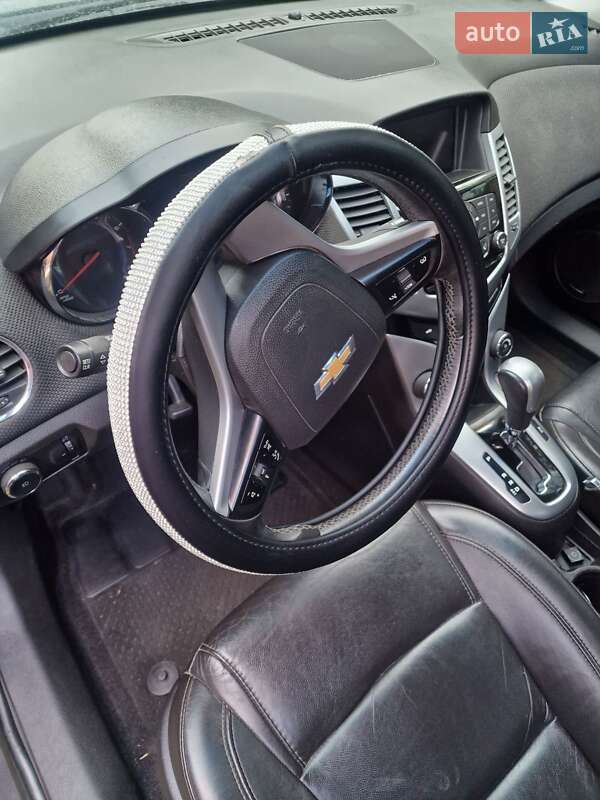 Седан Chevrolet Cruze 2015 в Славянске фото 16 Седан Chevrolet Cruze 2015 в Славянске