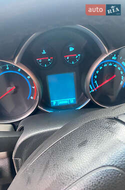 Седан Chevrolet Cruze 2011 в 