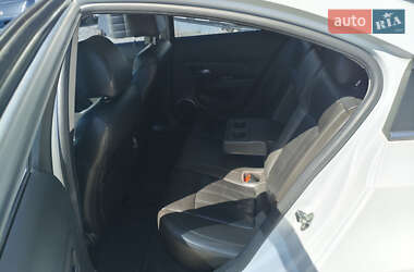 Седан Chevrolet Cruze 2011 в 