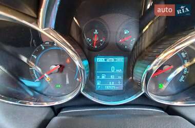 Хэтчбек Chevrolet Cruze 2011 в Киеве