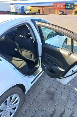 Седан Chevrolet Cruze 2013 в 