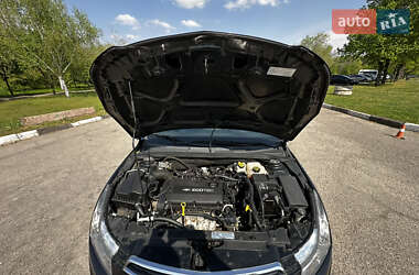 Седан Chevrolet Cruze 2014 в 