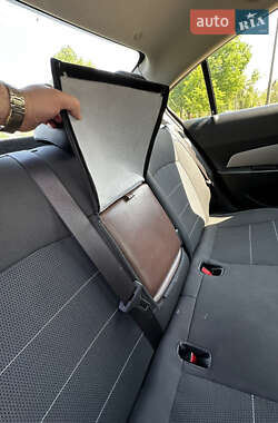 Седан Chevrolet Cruze 2014 в 