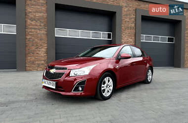 Седан Chevrolet Cruze 2013 в Чернівцях
