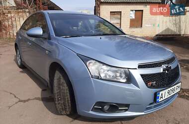 Седан Chevrolet Cruze 2010 в Чернигове
