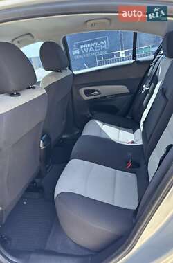 Седан Chevrolet Cruze 2012 в 