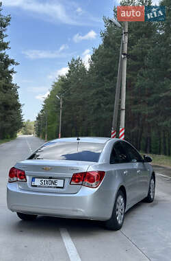 Седан Chevrolet Cruze 2012 в 