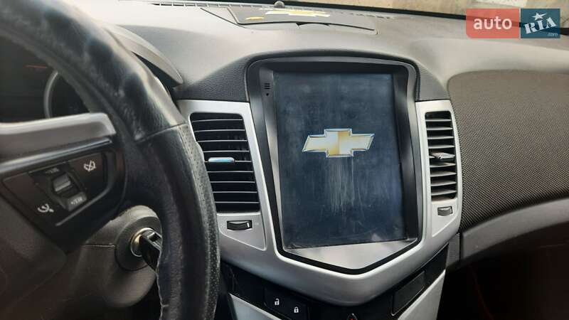 Хэтчбек Chevrolet Cruze 2011 в Кривом Роге